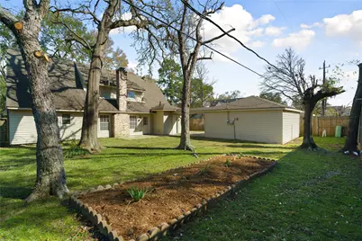 5707 Ash Oak Drive, Houston, TX 77091 - Photo 37