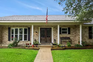 1906 12th St, Hempstead, TX 77445 - Photo 3