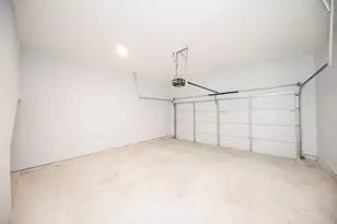 1860 W Tidwell Rd, Houston, TX 77091 - Photo 31