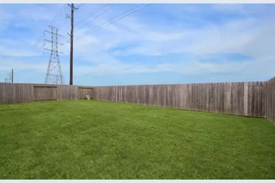 8711 Willet Street, Baytown, TX 77521 - Photo 13