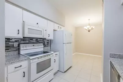 8100 Cambridge Street #101, Houston, TX 77054 - Photo 11