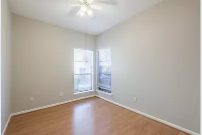8100 Cambridge Street #101, Houston, TX 77054 - Photo 19