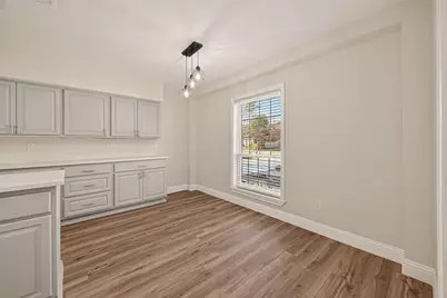 5401 Bayou Drive, Dickinson, TX 77539 - Photo 5