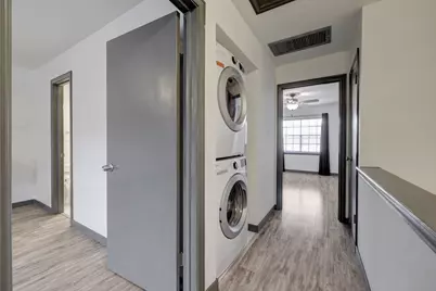 6326 Chevy Chase Drive #13, Houston, TX 77057 - Photo 15