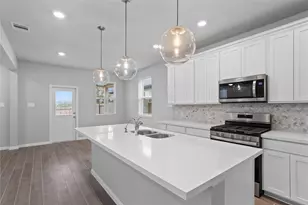 19576 Stripe Hl Bnd, Montgomery, TX 77316 - Photo 11