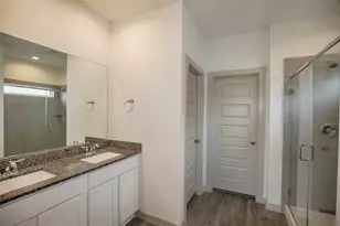 10610 Great Basin Dr, Rosharon, TX 77583 - Photo 17