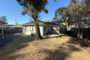 1335 Gardenia Dr, Houston, TX 77018 - Photo 45
