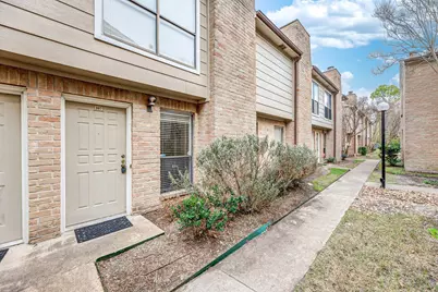 2120 Wilcrest Drive #107, Houston, TX 77042 - Photo 27