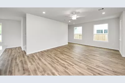 18714 Loom Drive, Conroe, TX 77306 - Photo 11
