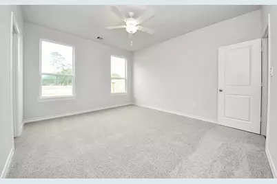 18714 Loom Drive, Conroe, TX 77306 - Photo 15