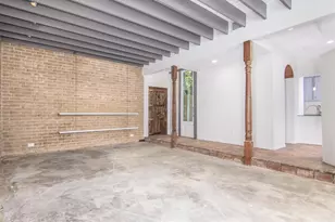 1942 Indiana St, Houston, TX 77019 - Photo 21