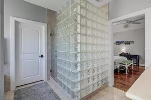 1007 Redfish St, Bayou Vista, TX 77563 - Photo 19