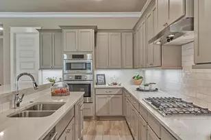 2101 Pale Star Ct, Conroe, TX 77384 - Photo 17