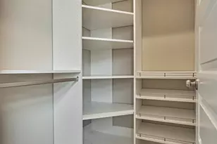 2101 Pale Star Ct, Conroe, TX 77384 - Photo 11