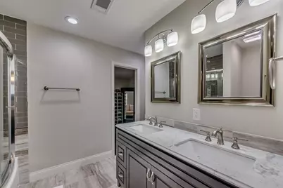 331 W 30th Street, Houston, TX 77018 - Photo 13