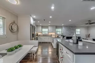 331 W 30th St, Houston, TX 77018 - Photo 5