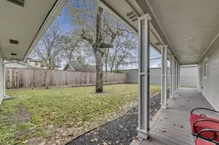 331 W 30th St, Houston, TX 77018 - Photo 29