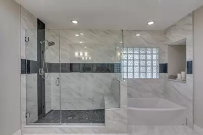 331 W 30th Street, Houston, TX 77018 - Photo 23