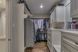 331 W 30th St, Houston, TX 77018 - Photo 21