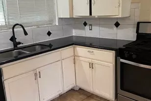 4146 Sarong, Houston, TX 77025 - Photo 3