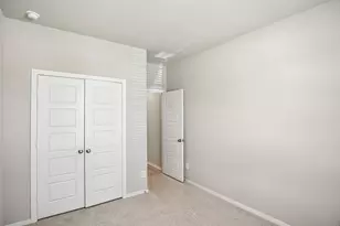 17307 Remington Mdws St, Waller, TX 77484 - Photo 5