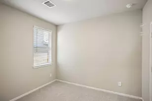 17307 Remington Mdws St, Waller, TX 77484 - Photo 7