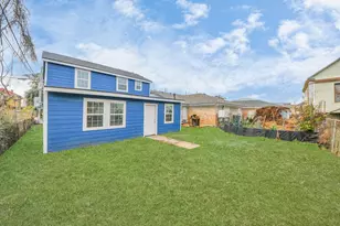 1206 37th St, Galveston, TX 77550 - Photo 11