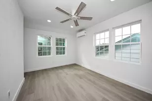 1206 37th St, Galveston, TX 77550 - Photo 39