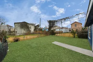 1206 37th St, Galveston, TX 77550 - Photo 9