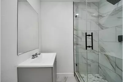 1206 37th Street, Galveston, TX 77550 - Photo 17