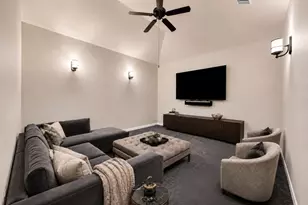 5734 Sutton Pine Ln, Houston, TX 77059 - Photo 29