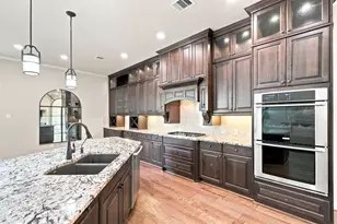 5734 Sutton Pine Ln, Houston, TX 77059 - Photo 17