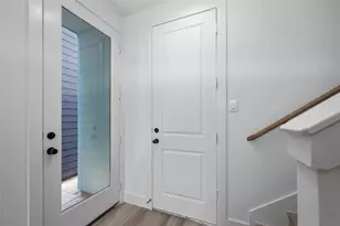 4612 Crown Grove Ln, Houston, TX 77018 - Photo 17