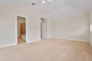 2710 Hullsmith Dr, Houston, TX 77063 - Photo 21