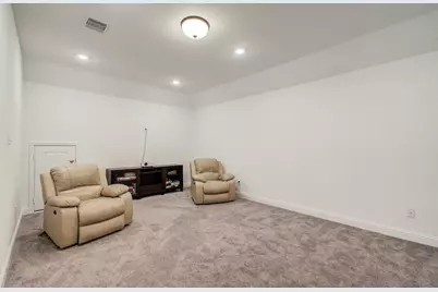 19018 Valentine Padlock Circle, Tomball, TX 77377 - Photo 35