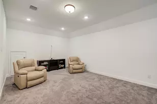 19018 Valentine Padlock Cir, Tomball, TX 77377 - Photo 35