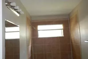 10109 Fairland Dr, Houston, TX 77051 - Photo 9