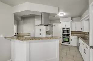 88 April Wind Dr S, Conroe, TX 77356 - Photo 21