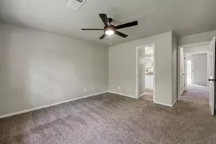 88 April Wind Dr S, Conroe, TX 77356 - Photo 29