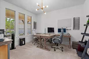 207 Ladner Ct, Willis, TX 77318 - Photo 11