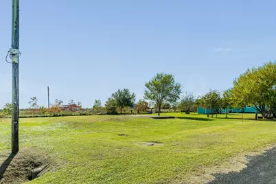 2326 Madison Avenue, Port Bolivar, TX 77650 - Photo 11