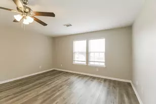 4703 Montclair Hill Ln, Fresno, TX 77545 - Photo 9