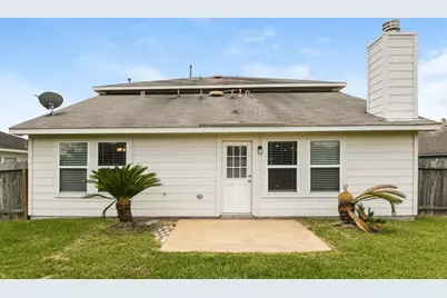 4703 Montclair Hill Lane, Fresno, TX 77545 - Photo 17