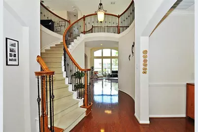 5210 Riverstone Crossing Drive, Sugar Land, TX 77479 - Photo 3