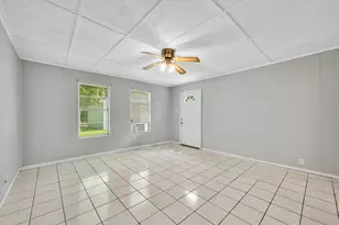 1107 3rd Ave N, Texas City, TX 77590 - Photo 17