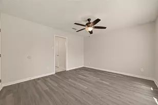 14507 Ravenhurst Ln, Houston, TX 77070 - Photo 31