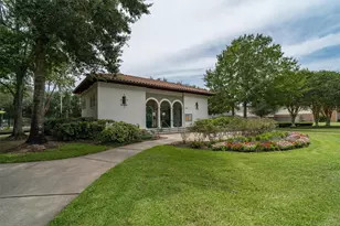 315 Blossomwood Dr, League City, TX 77573 - Photo 37