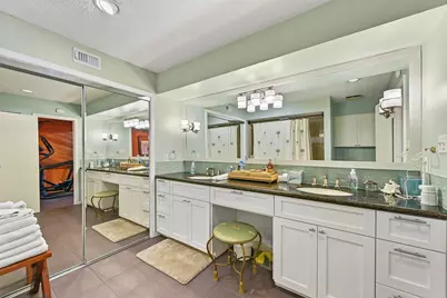 3408 Jolly Roger Circle, Galveston, TX 77554 - Photo 15