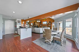 3408 Jolly Roger Cir, Galveston, TX 77554 - Photo 5