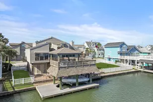 3408 Jolly Roger Cir, Galveston, TX 77554 - Photo 37